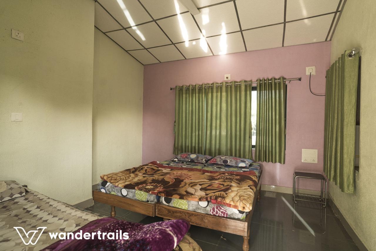 Lookout Villa - A Wandertrails Stay Sasan Gir Zewnętrze zdjęcie