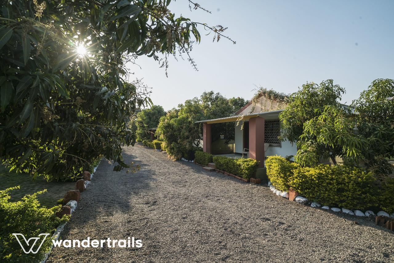 Lookout Villa - A Wandertrails Stay Sasan Gir Zewnętrze zdjęcie