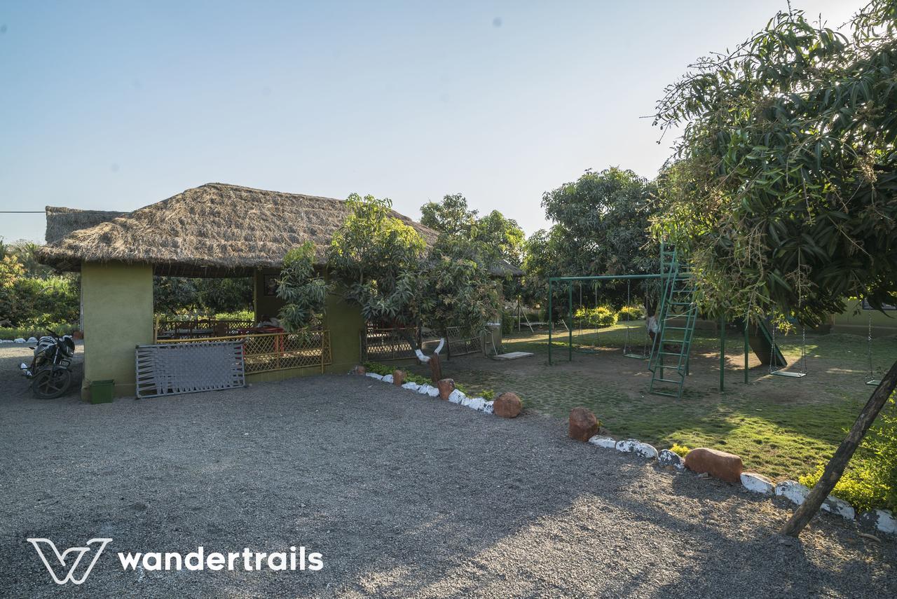 Lookout Villa - A Wandertrails Stay Sasan Gir Zewnętrze zdjęcie